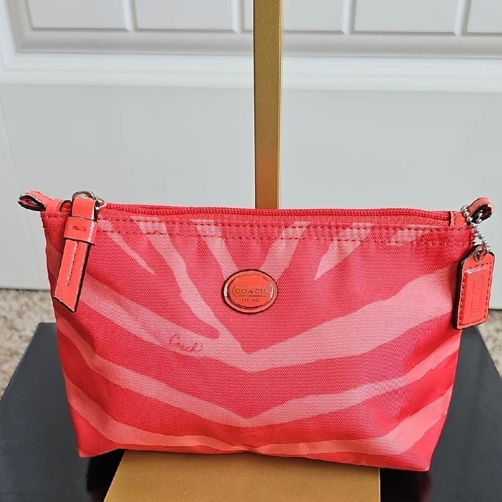 Coach 2013 Getaway Zebra Print File Bag And Pouch Bundle - Picture 7 of 12